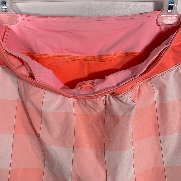 Lululemon Run: Pace Setter Skirt Pink Check size 6 - Picture 13 of 14